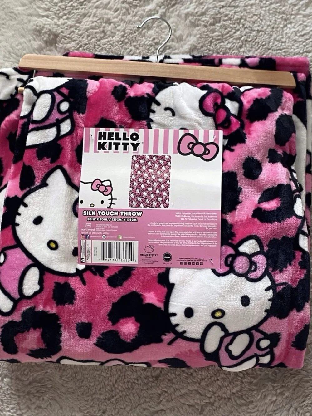 Hello Kitty Pink Leopard Cheetah Print Soft Throw Blanket 50in x 70in Viral NEW